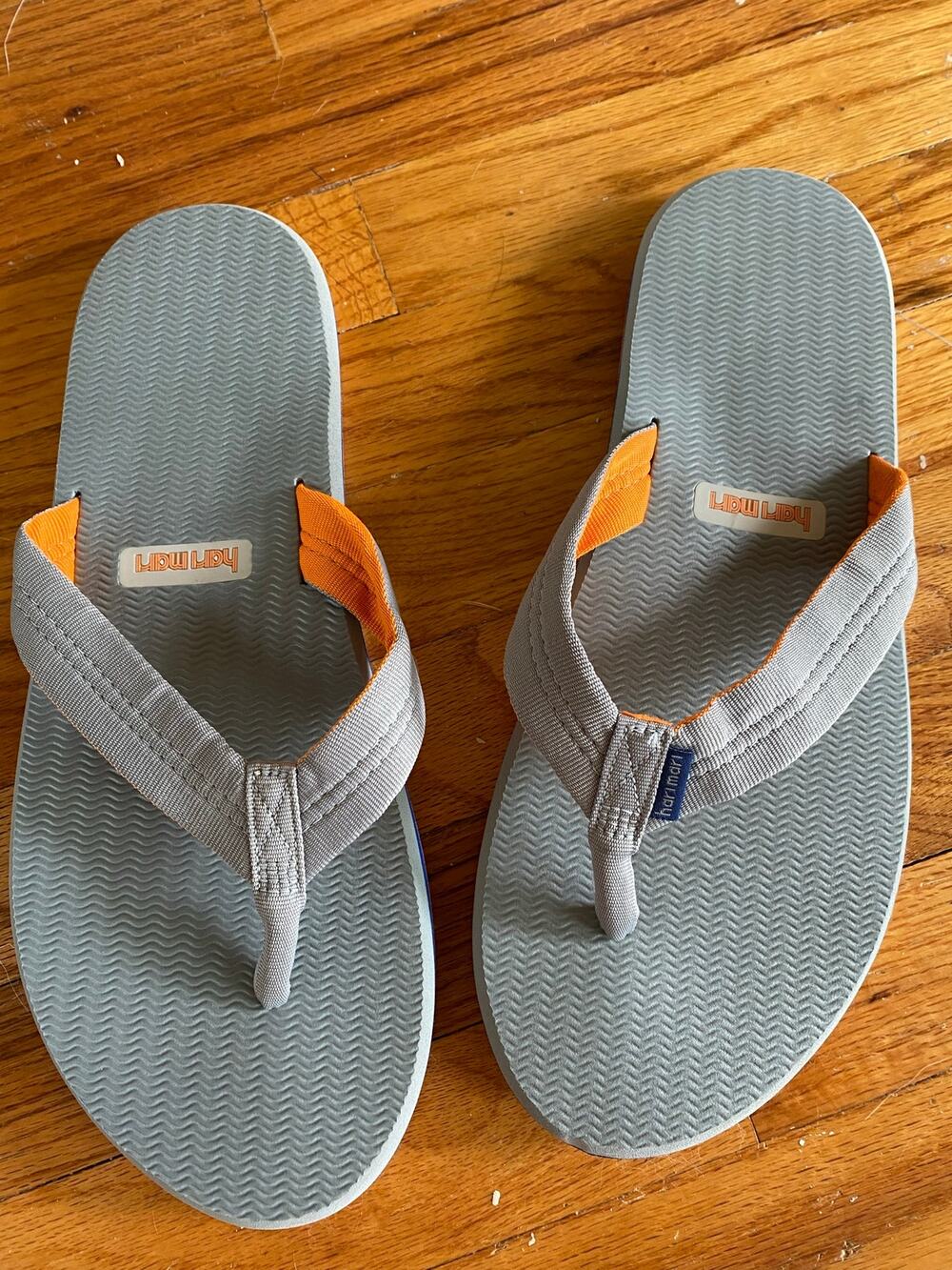 NEW HARI MARI men's dune flip flops in light grey 13